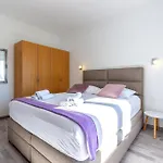 דירה Kastel Stari 19 *